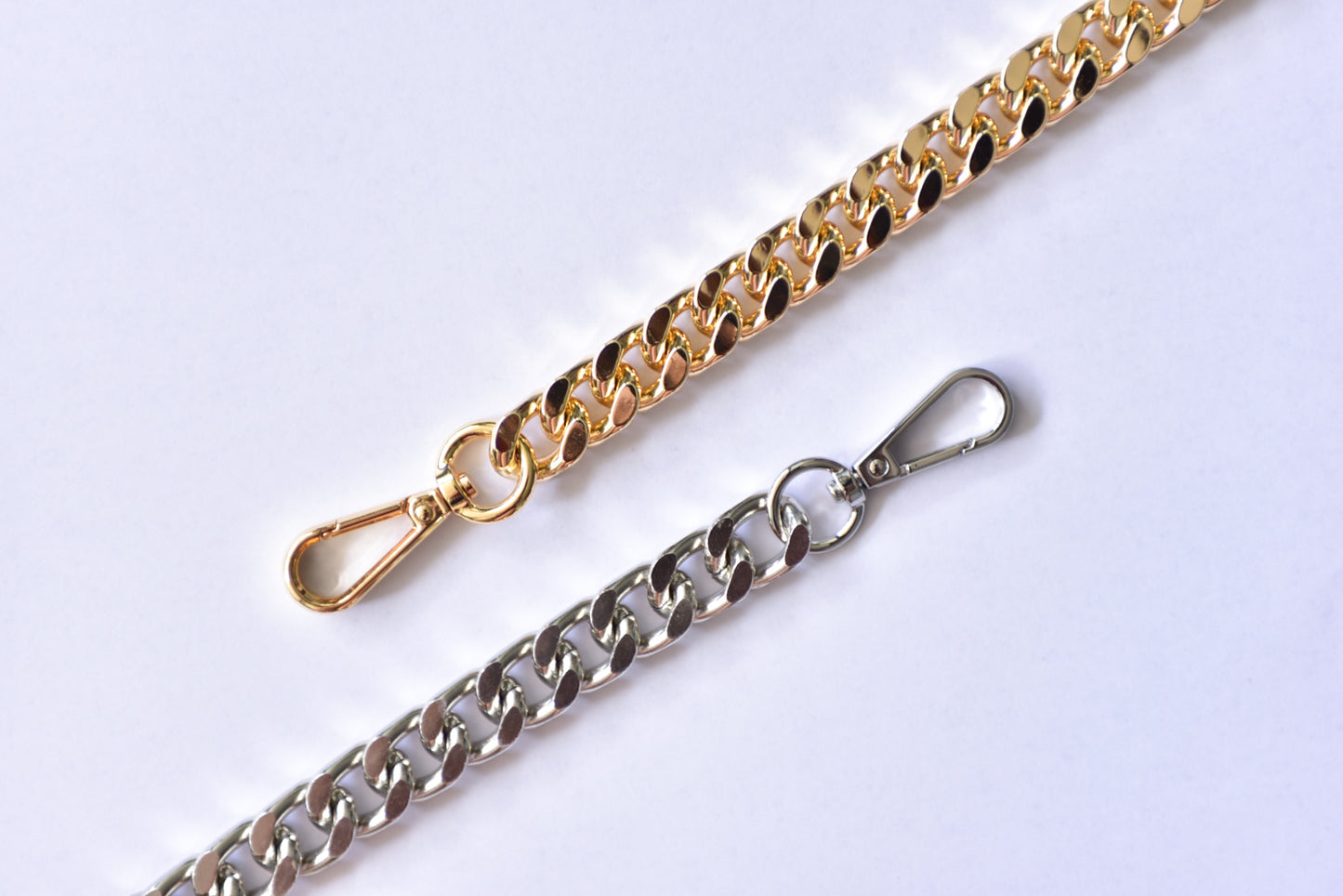 Chain clutch strap